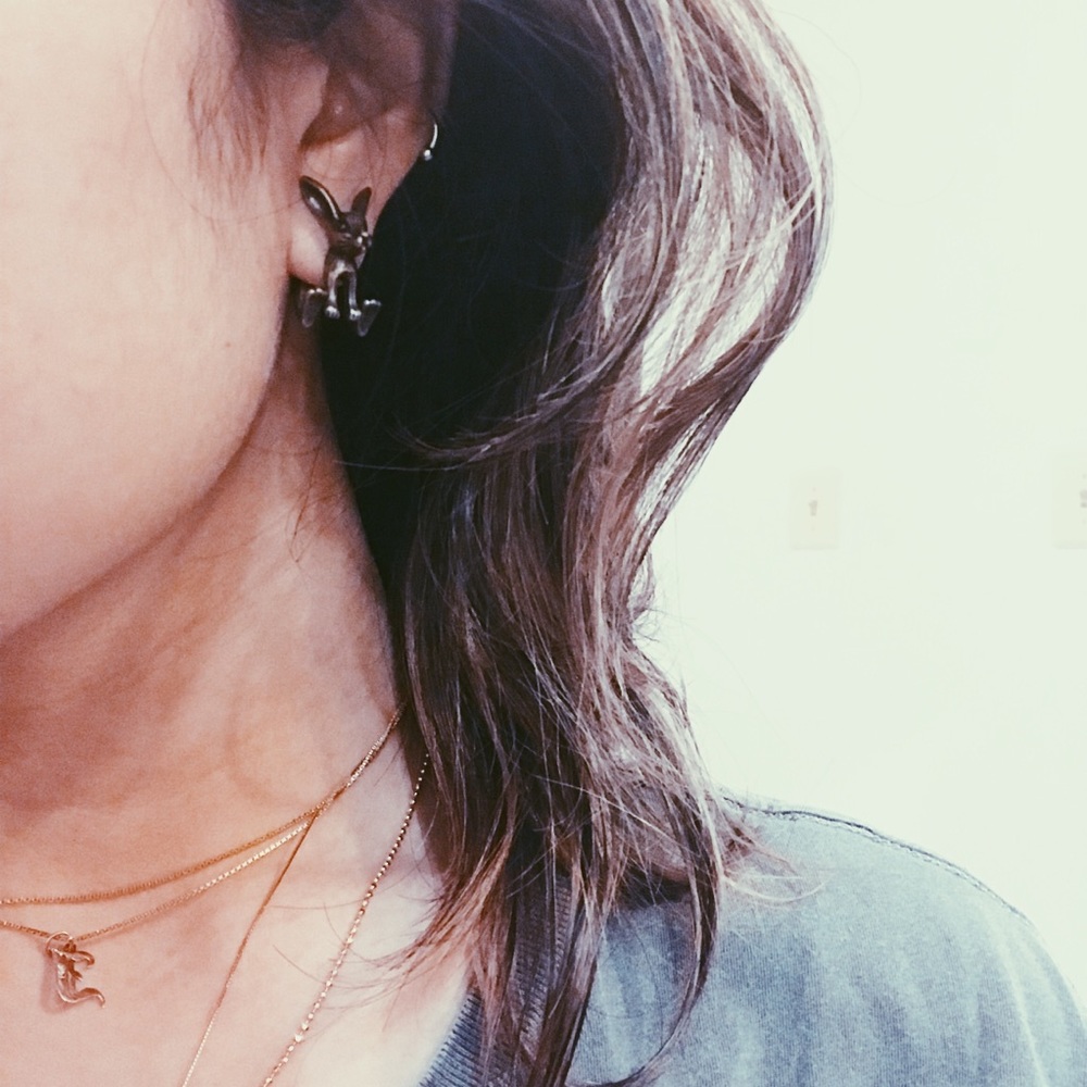 Unique Rabbit Earring - Picture 3 of 3